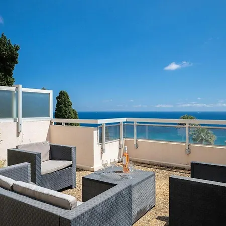 Le Neptune - Vue - Grande Terrasse - Parking